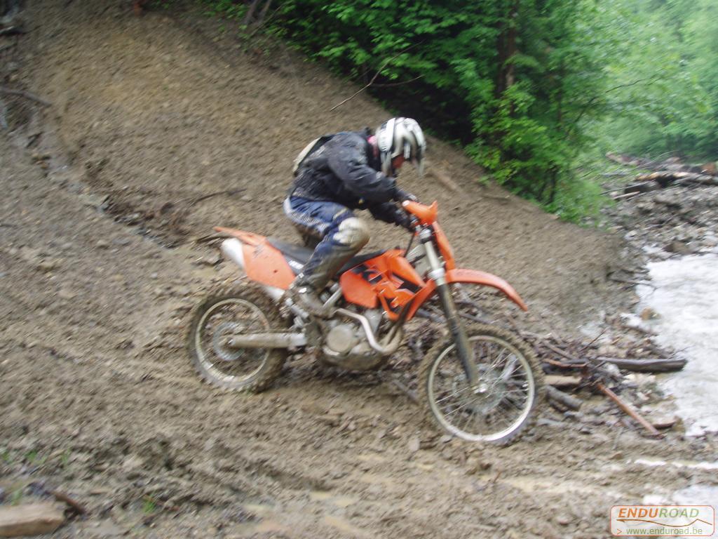 Enduro Roumanie Mai 2005 045 