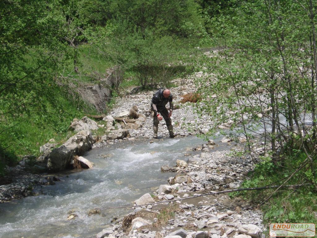 Enduro Roumanie Mai 2005 100 