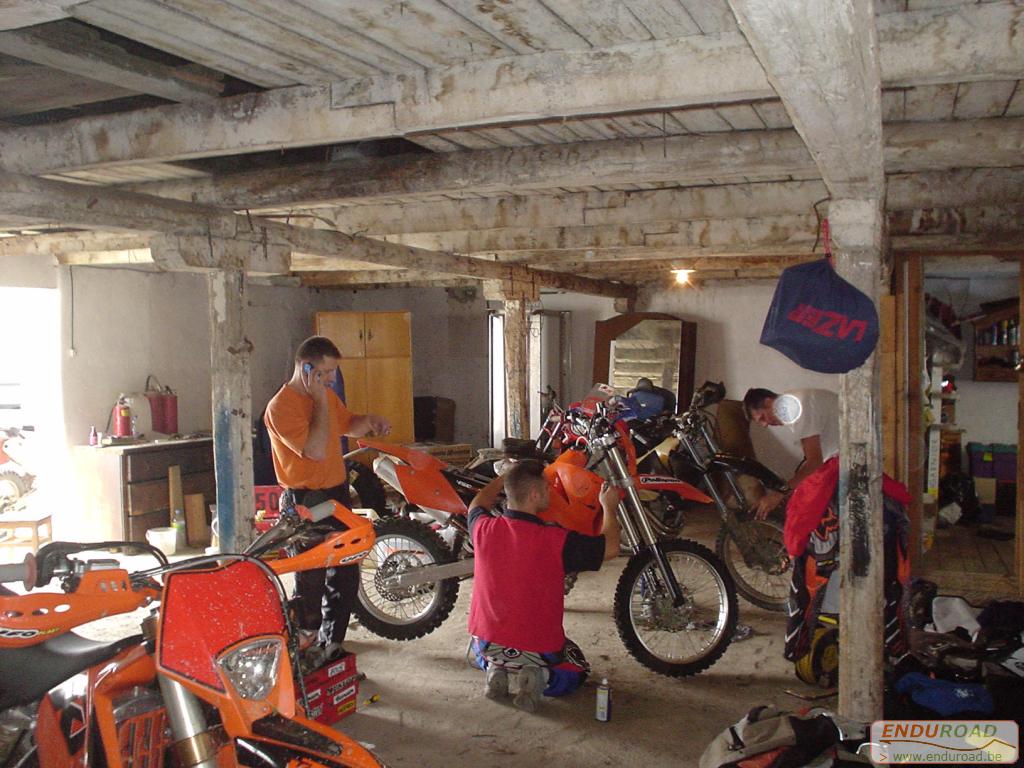 Enduro Roumanie juillet 2005 001 