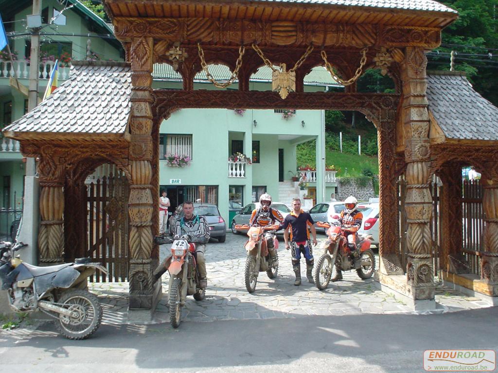 Enduro Roumanie juillet 2005 027 