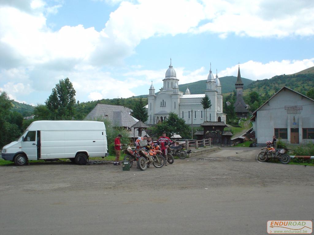 Enduro Roumanie juillet 2005 032 